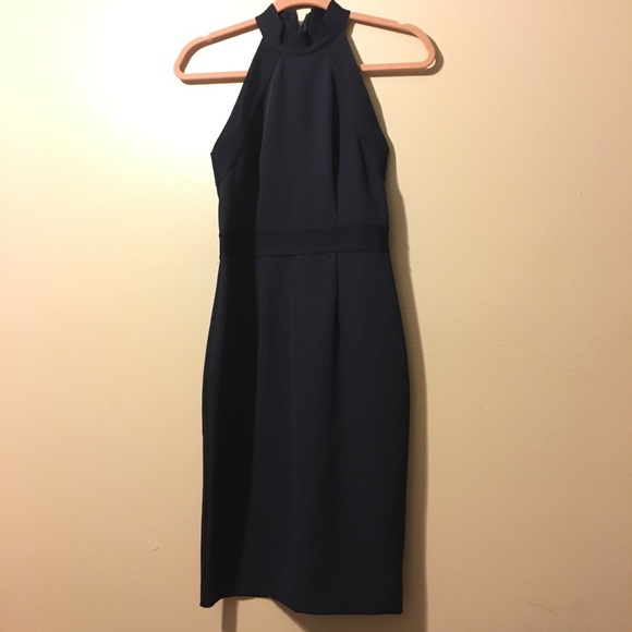 Fitted dress - Picture 3 of 3